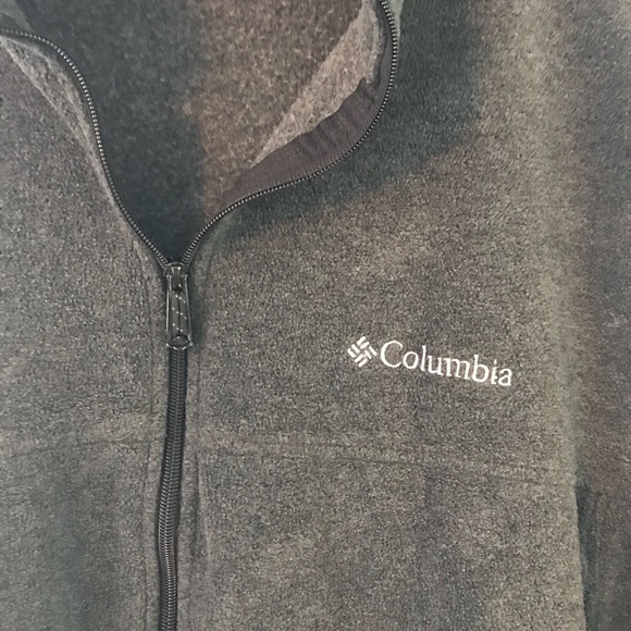 Columbia men’s grey zip up - Picture 3 of 6